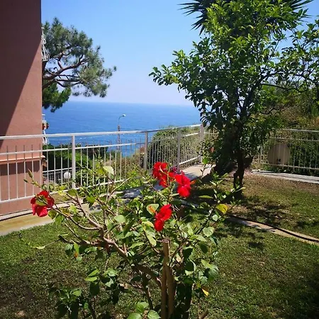 Punta Sole, Vista Mare, Con Giardino Privato, Parcheggio Privato Gratis Daire